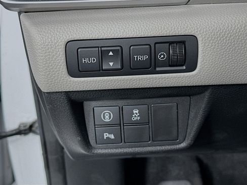 Used 2022 Honda Accord Touring image 10