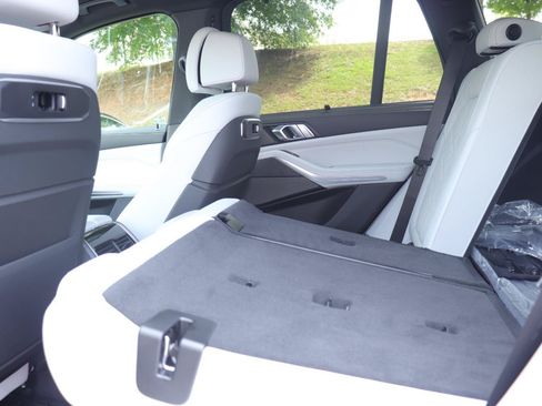 New 2026 BMW X5 sDrive40i w/ Climate Comfort Package RWD image 13
