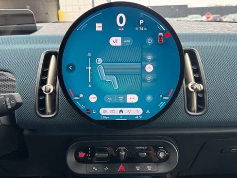 Used 2025 MINI Cooper Countryman S w/ Comfort Package Max image 23