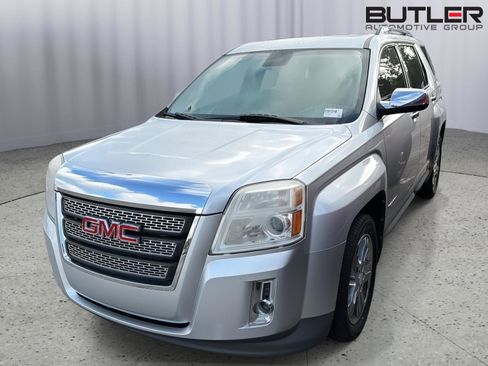 Used 2012 GMC Terrain SLT FWD image 2