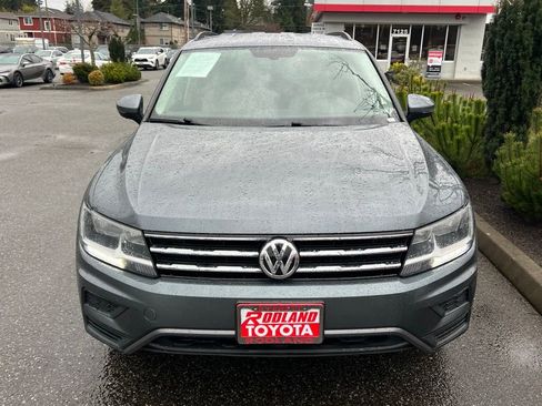 Used 2021 Volkswagen Tiguan SE image 5