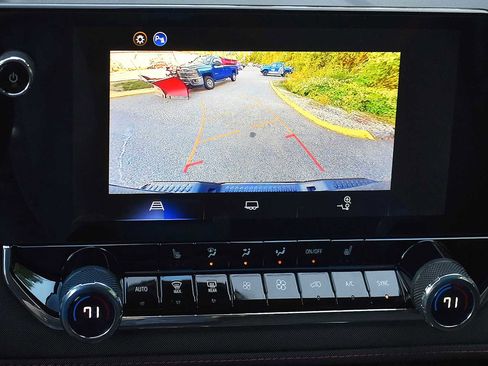 New 2026 Chevrolet Colorado Z71 image 16
