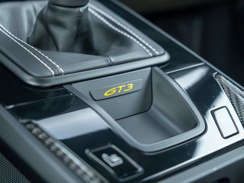Certified 2023 Porsche 911 GT3 RWD image 40
