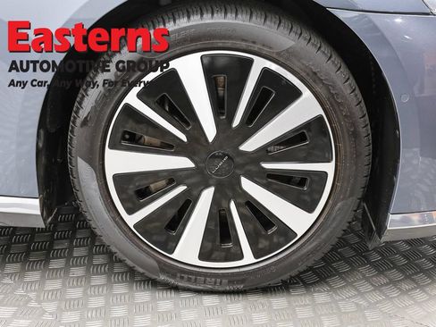 Used 2024 Lucid Air Pure RWD image 30