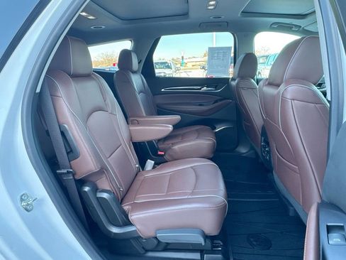 Certified 2020 Buick Enclave Avenir w/ Avenir Technology Package image 29