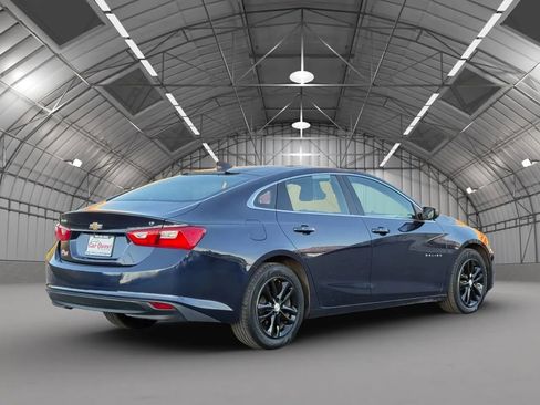 Used 2016 Chevrolet Malibu LT FWD image 7