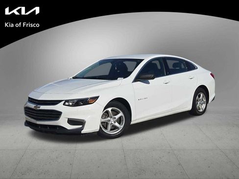 Used 2018 Chevrolet Malibu LS image 1
