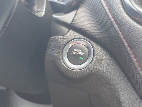 Certified 2024 Chevrolet Equinox RS FWD image 31