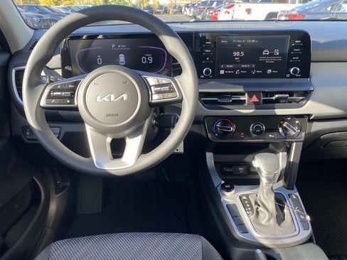 New 2026 Kia Seltos LX image 6