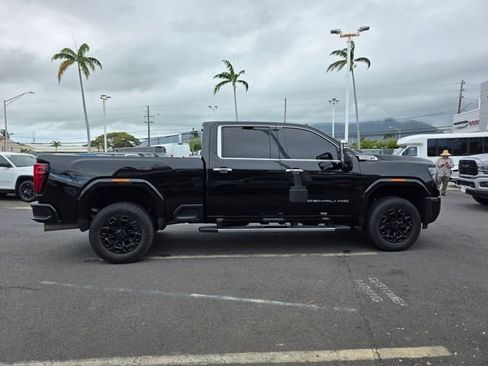Used 2024 GMC Sierra 2500 Denali w/ Technology Package AWD/4WD image 8