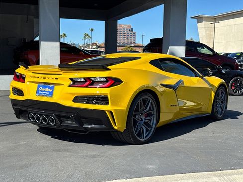 New 2026 Chevrolet Corvette Z06 w/ Stealth Interior Trim Package image 10