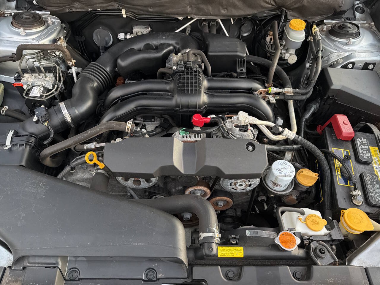 Used 2013 Subaru Legacy 2.5i Premium AWD/4WD image 33