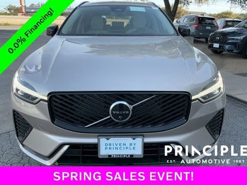 New 2026 Volvo XC60 B5 Ultra w/ Protection Package Premier image 3