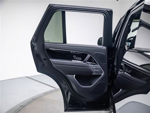 New 2026 Land Rover Range Rover SE AWD/4WD image 25