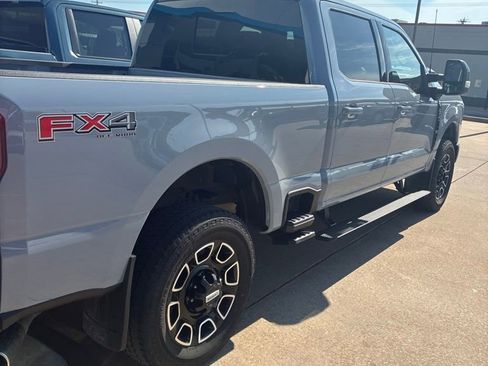 Used 2025 Ford F250 Platinum w/ FX4 Off-Road Package AWD/4WD image 12