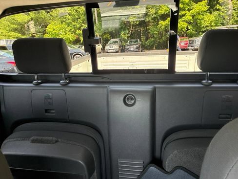 Certified 2025 Nissan Frontier S AWD/4WD image 23