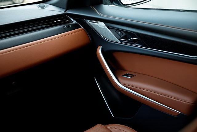 New 2026 Jaguar F-PACE R-Dynamic S AWD/4WD image 34
