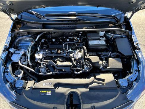 Certified 2025 Toyota Corolla LE image 28