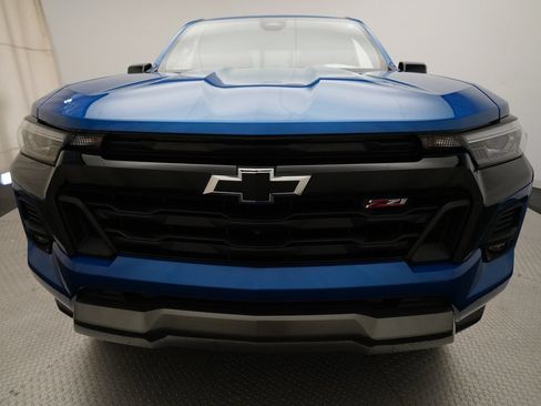 Used 2024 Chevrolet Colorado Z71 w/ Z71 Convenience Package 2 AWD/4WD image 20