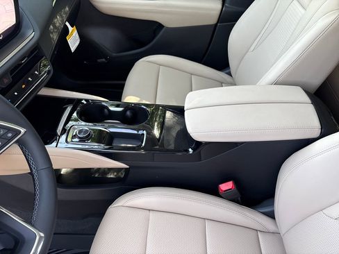 New 2026 Buick Envision Preferred AWD/4WD image 31