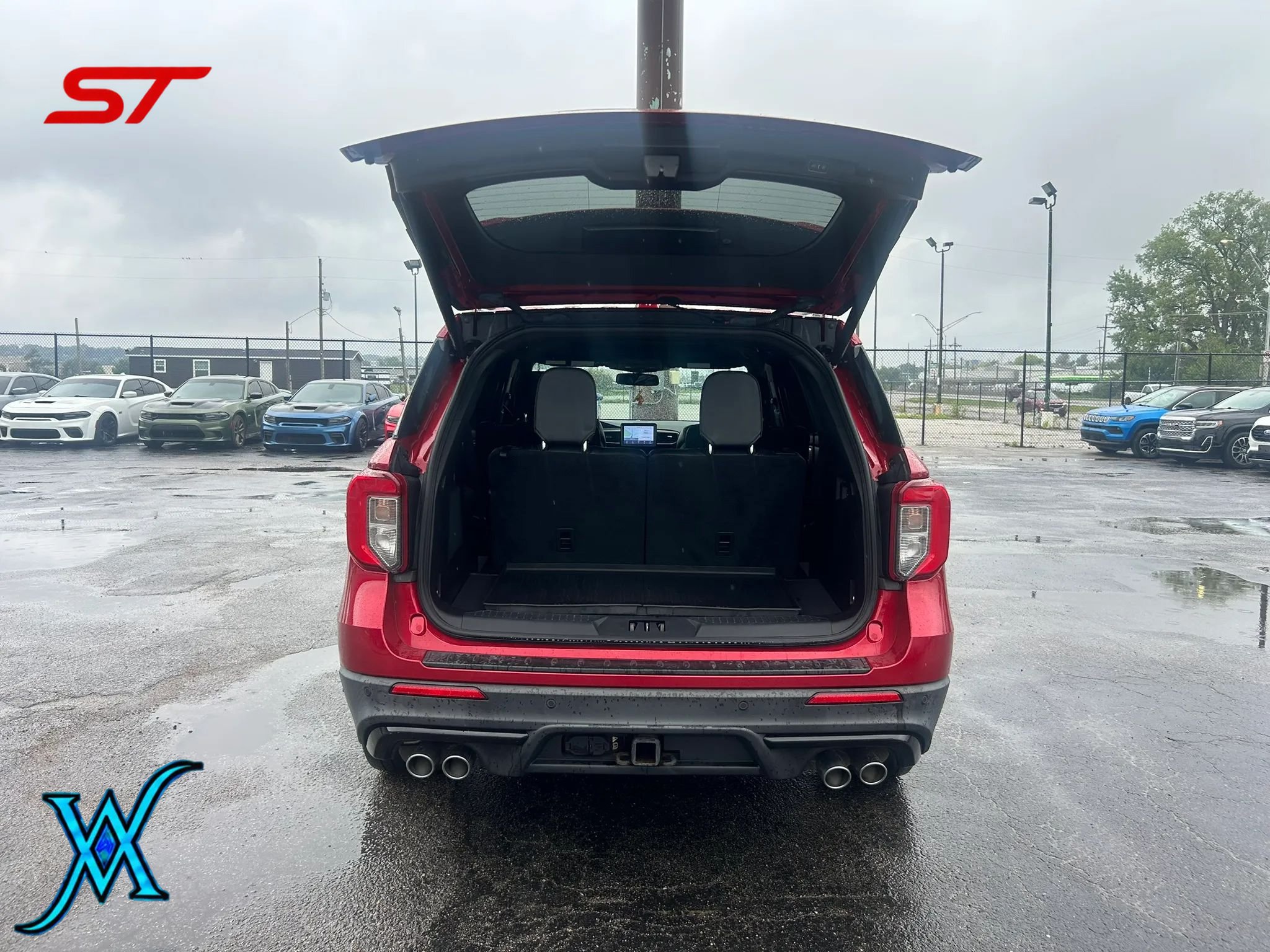 Used 2020 Ford Explorer ST w/ ST Street Pack AWD/4WD image 18