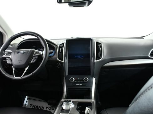Used 2024 Ford Edge SEL w/ Convenience Package AWD/4WD image 7