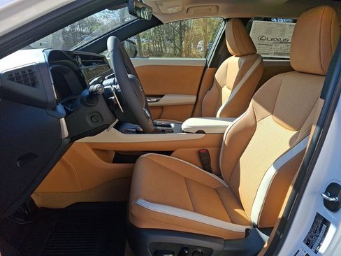 New 2026 Lexus RZ 450e AWD image 8