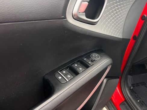 Used 2020 Kia Soul X-Line FWD image 11