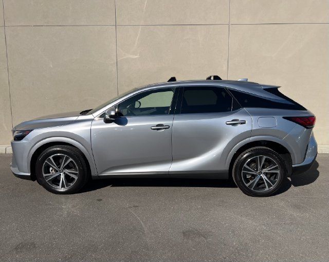Used 2025 Lexus RX 350 FWD image 4