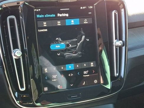 Used 2023 Volvo C40 P8 Recharge Plus w/ Climate Package image 20