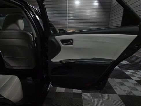 Used 2018 Toyota Avalon XLE Premium image 36