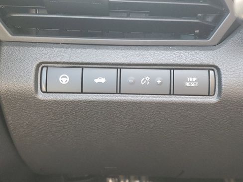 Certified 2024 Nissan Altima 2.0 SR image 26