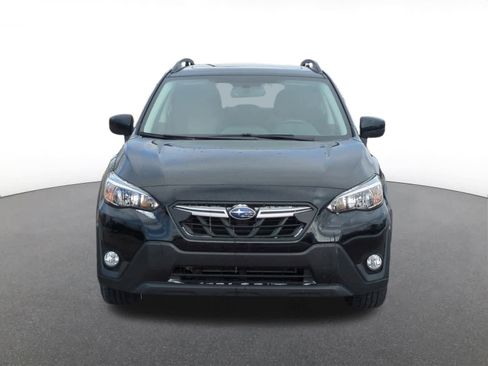 Used 2023 Subaru Crosstrek 2.0i Premium image 11
