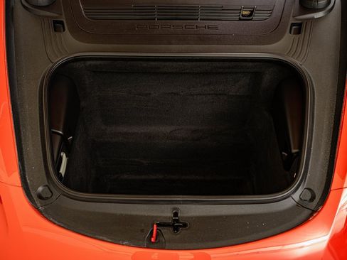 Used 2017 Porsche 718 Boxster S image 32