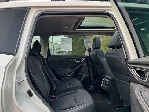 Certified 2023 Subaru Forester Premium AWD/4WD image 10