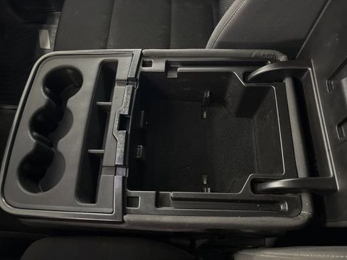 Used 2018 GMC Sierra 1500 SLE w/ SLE Value Package image 51