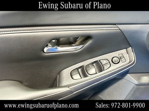 Used 2024 Nissan Sentra SV FWD image 18