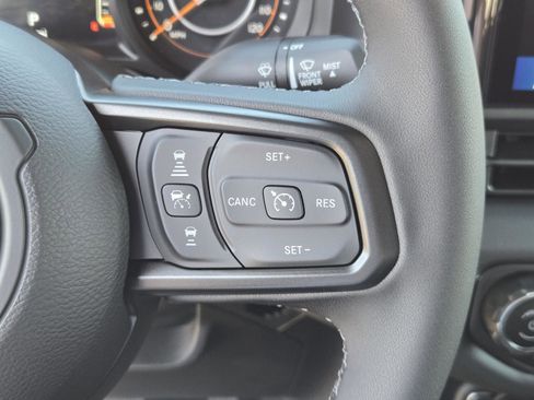 New 2025 Jeep Gladiator Rubicon image 21