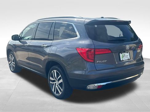 Used 2017 Honda Pilot Elite image 6