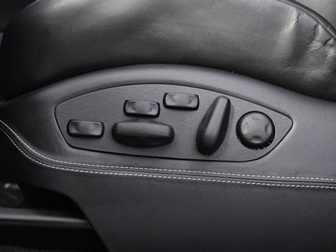 Used 2023 Porsche Macan GTS image 14