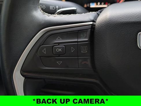 Used 2021 Jeep Grand Cherokee L Laredo image 16