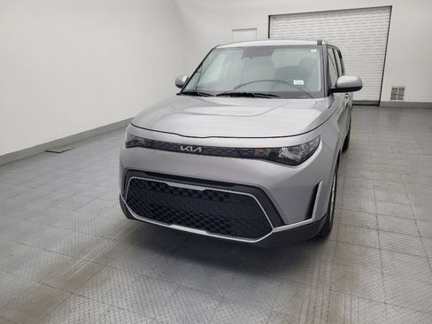 Used 2025 Kia Soul LX w/ LX Technology Package image 15