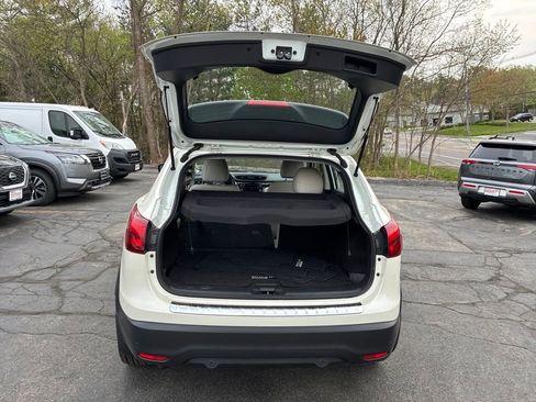 Certified 2019 Nissan Rogue Sport SL w/ Premium Package AWD/4WD image 13