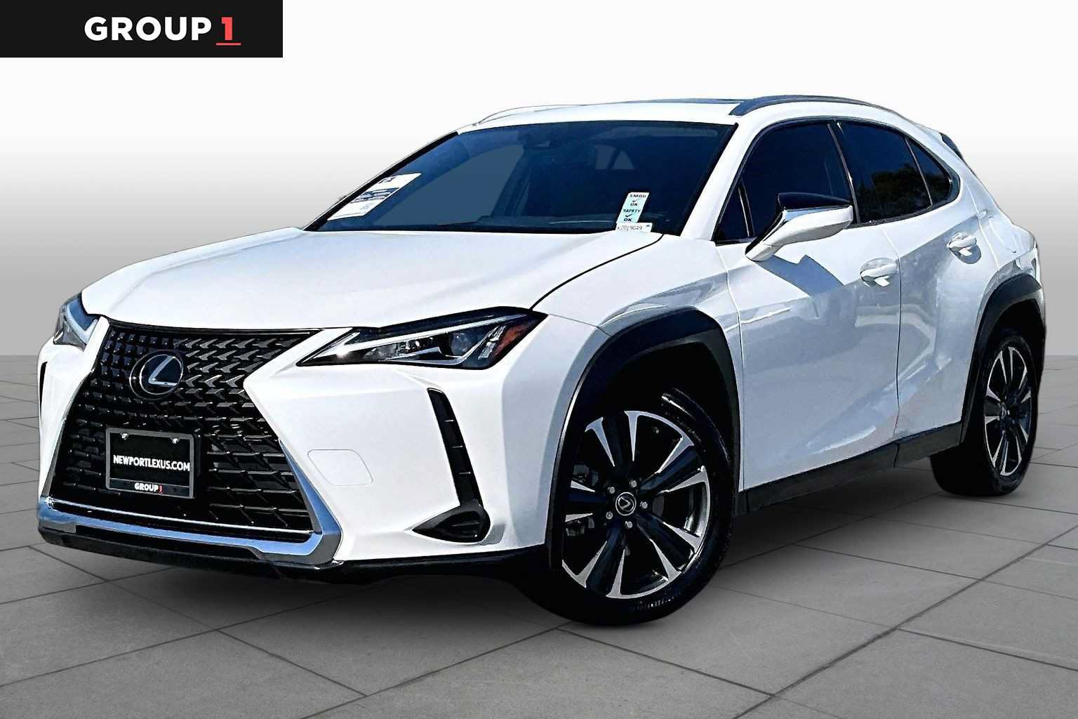 Used 2019 Lexus UX 200 w/ Premium Package FWD image 1