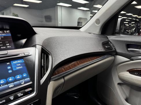 Used 2018 Acura MDX Base 4dr SUV image 25