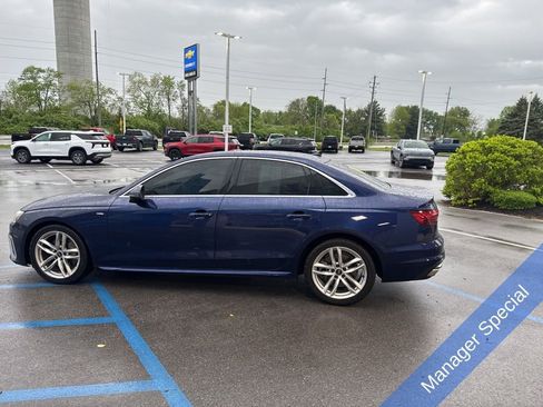 Used 2022 Audi A4 2.0T Premium Plus AWD/4WD image 13