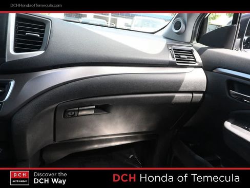 Certified 2021 Honda Pilot LX image 14