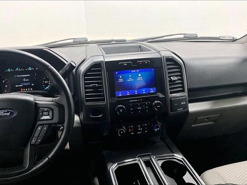 Used 2019 Ford F150 XLT w/ Equipment Group 302A Luxury image 6