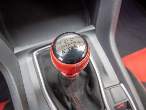 Used 2021 Honda Civic Type R image 31