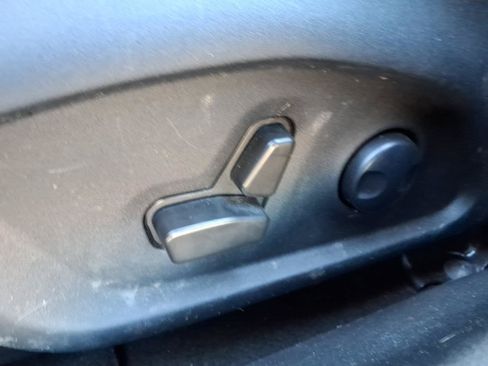 Used 2022 Jeep Compass Trailhawk w/ Trailhawk Convenience Group AWD/4WD image 14